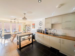 Photo 10- click for photo gallery